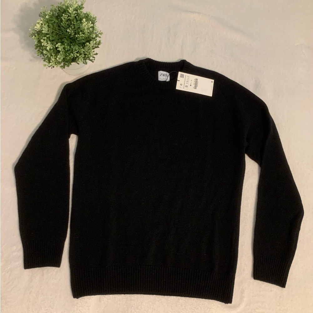 ZARA Crewneck Neck Cashmere Sweater